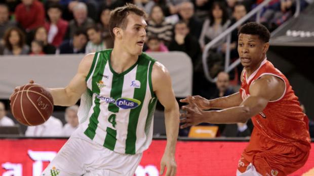 Un mal primer cuarto lastró al Betis Energía Plus en Manresa (91-86)