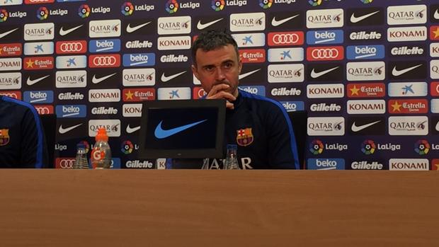 Luis Enrique sale en defensa de los árbitros y asegura que su nivel en España es el adecuado