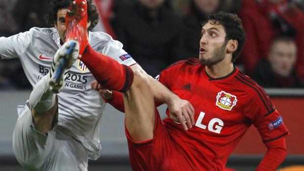 Calhanoglu, en un partido ante el Atlético