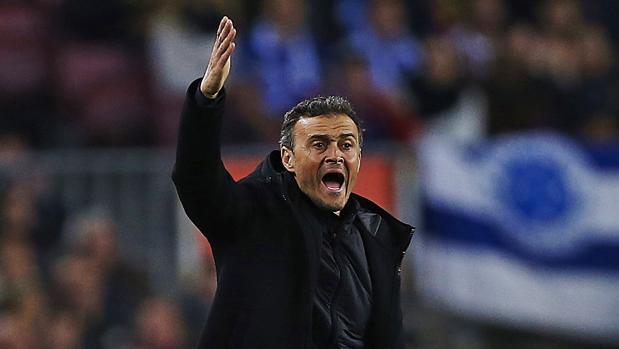 Luis Enrique durante un partido del Barcelona esta temporada