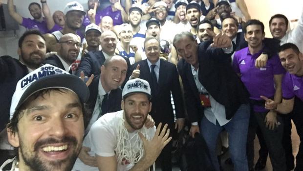 Historia de una celebración: De Sergio Ramos al selfi de Llull