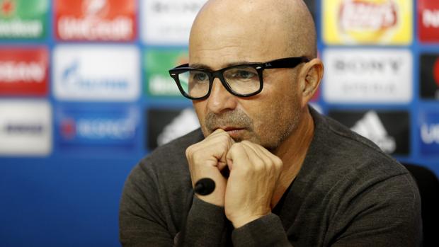 Sampaoli: «Mi futuro no va a estar involucrado a un rumor mediático»