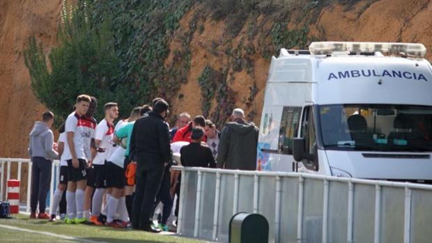 David Rojas, entrenador del Villacarrillo, salva la vida a un jugador rival