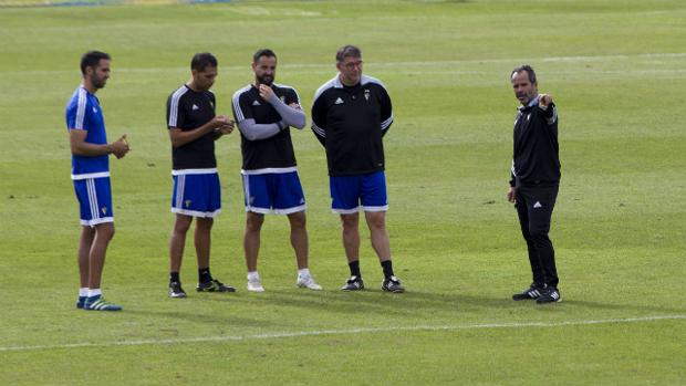 Cervera: «Ganar en Gerona es dar un golpe en la mesa»