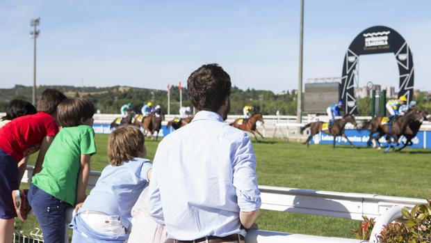 Princess Djeina, Fuenteesteis Fongani y Barlongueta lucharán por llevarse el Premio Atlántida