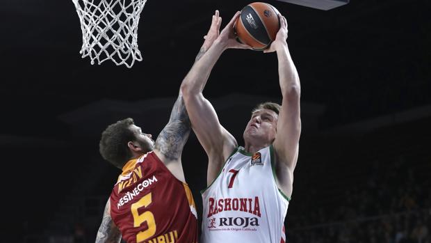 Un Baskonia de récord apabulla al Galatasaray