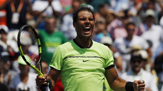 Rafa Nadal celebra su victoria ante Fognini