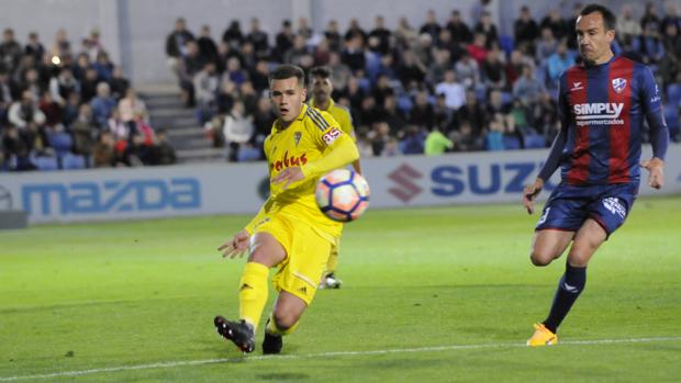El Cádiz CF se agarra al ‘play off’