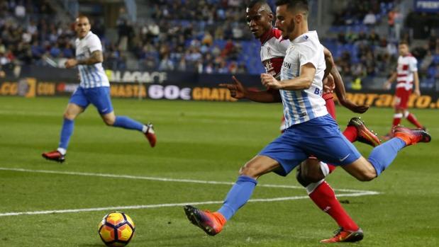 El Malaga manda virtualmente a Segunda al Granada