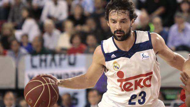 El Real Madrid se impone al Zaragoza en un partido sin historia