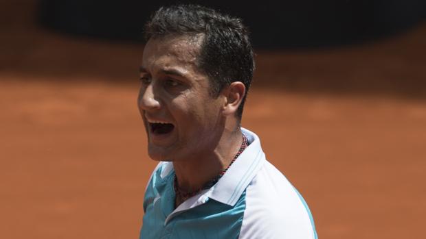 Nicolás Almagro, durante su partido de ayer ante Tommy Robredo