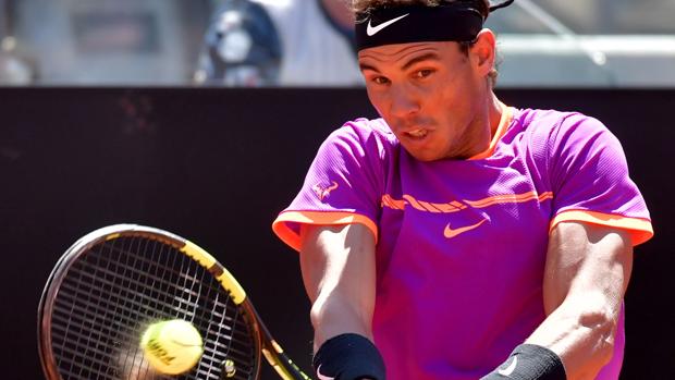 Nadal avanza con paso firme