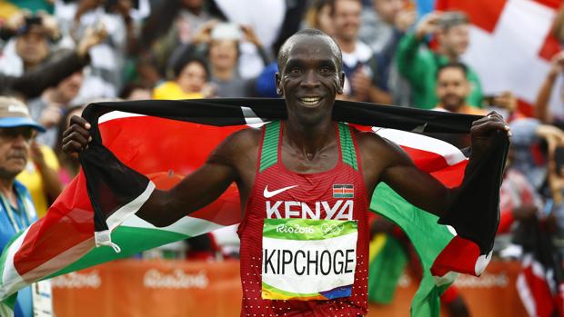 Eluid Kipchoge, tras ganar el maratón olímpico en Río 2016