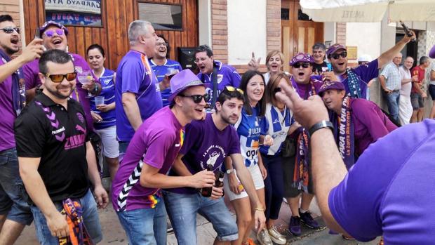 Aficiones, las mejores imágenes en la previa de la fiesta del playoff de ascenso