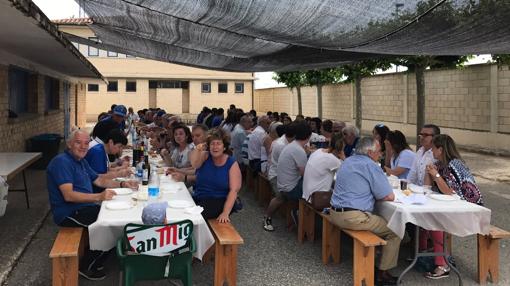 Paellada de los aficionados del Peña Sport de Tafalla