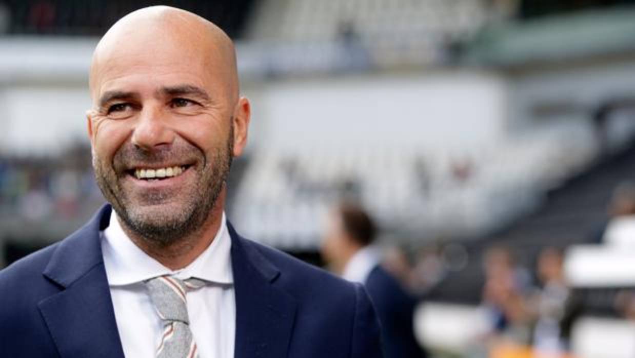 El holandés Peter Bosz, entrenador de fútbol
