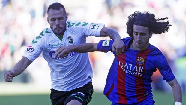 Dónde ver el Barça B-Racing de ascenso a Segunda división