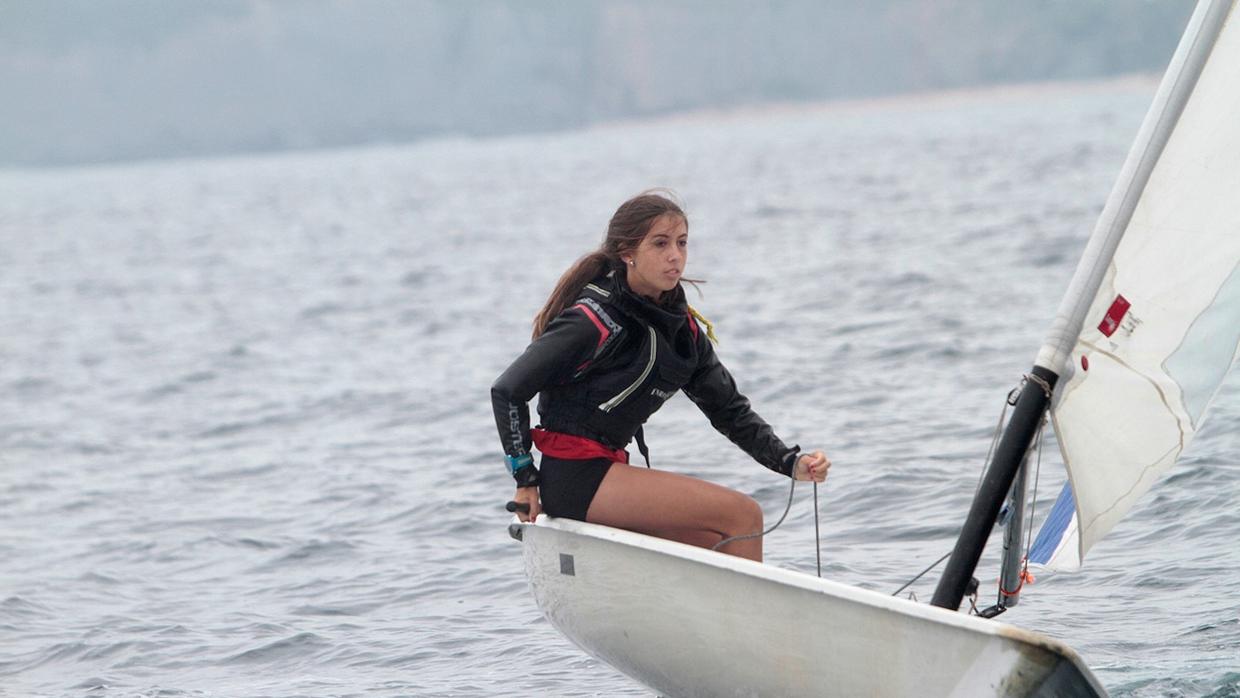 Alicia Simal nueva campeona de Asturias de Laser Radial