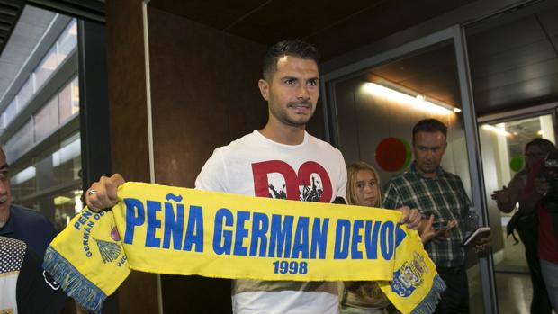 El Sevilla anuncia acciones legales por el caso Vitolo