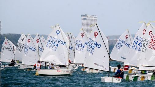 Comienzo regular de España en el Mundial de Optimist