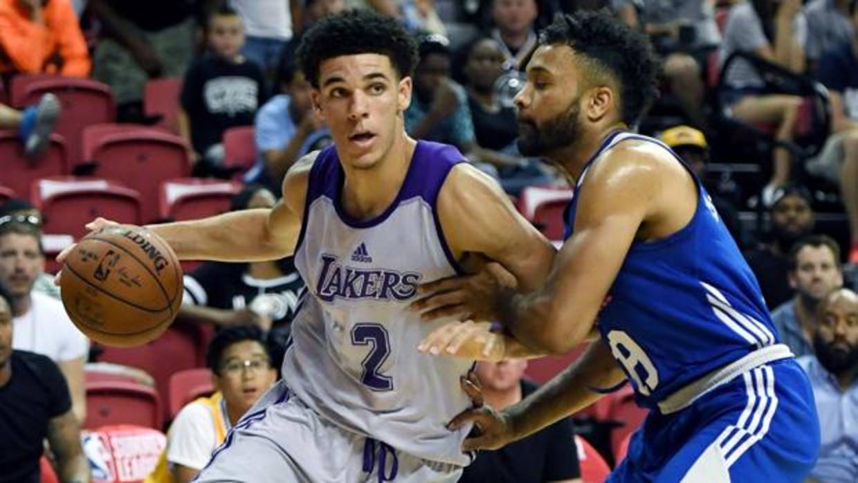 Lonzo Ball, el novato que ha devuelto la esperanza a los Lakers