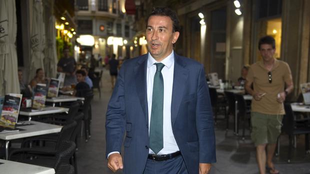 Catalán: «Los béticos van a tener la capacidad de ser los dueños del Betis»