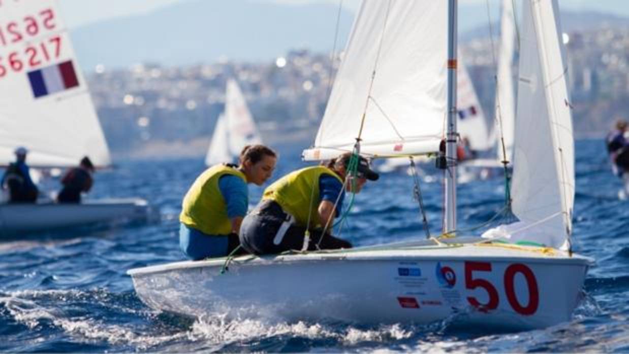 María y Pilar Caba, campeonas de Europa de 420