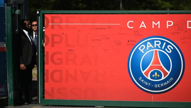 La Liga francesa apoya al PSG