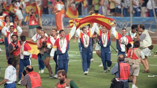 Los jugadores celebran el triunfo en el Camp Nou