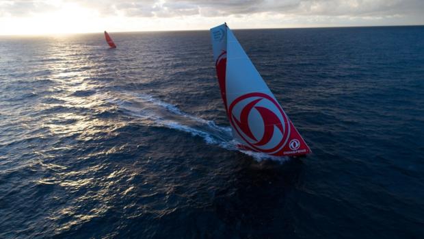 El «Dongfeng» se impuso al «Mapfre» en la Fastnet por 56 segundos tras dos días y medio de regata