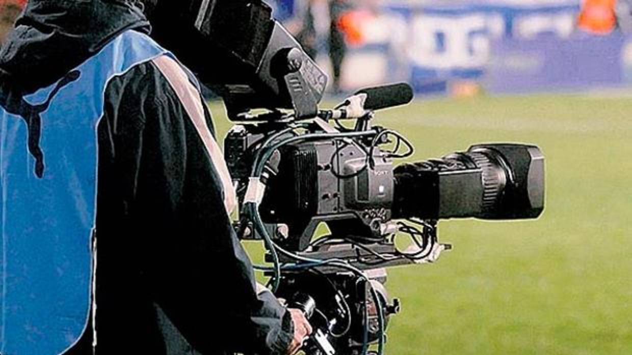 Varios partidos de Segunda B de la primera jornada de Liga se televisan este fin de semana