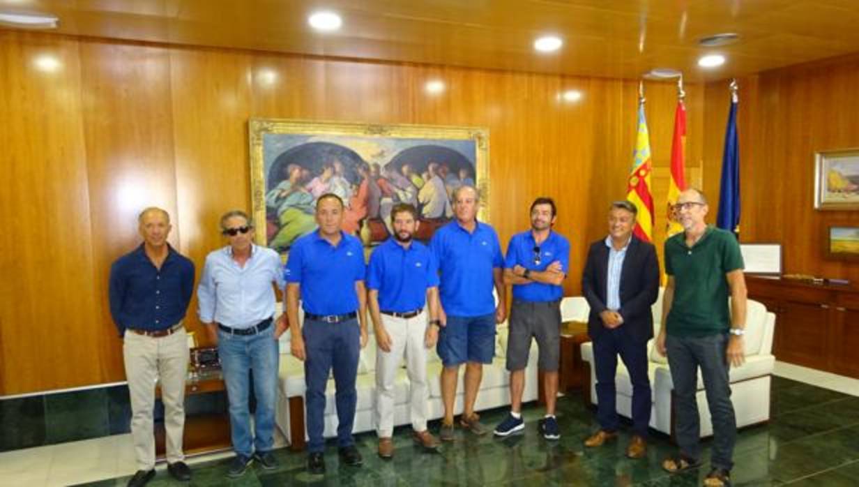 La Selección Española de Pesca en Altura B recoge las medallas del mundial