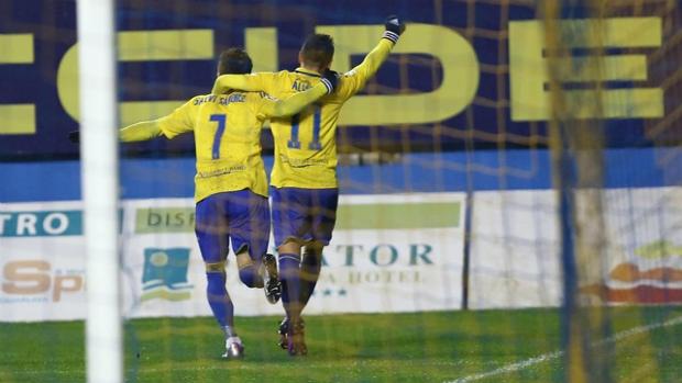 El Cádiz CF no negociará por sus extremos