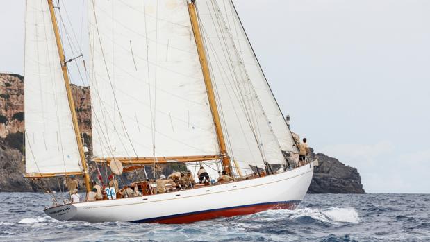 Dos rompedores de récords de la Fastnet en la Copa del Rey Panerai