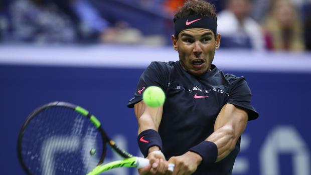 Nadal remonta a Mayer y se cuela en octavos de final