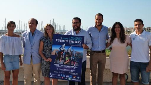 El Triatlón se hace un hueco en El Puerto buscando la excelencia