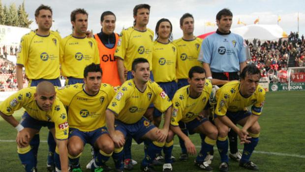 El Cádiz CF no cabalga solo en Segunda desde febrero de 2005