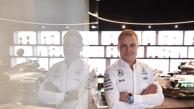 Mercedes confirma la renovación de Bottas para 2018