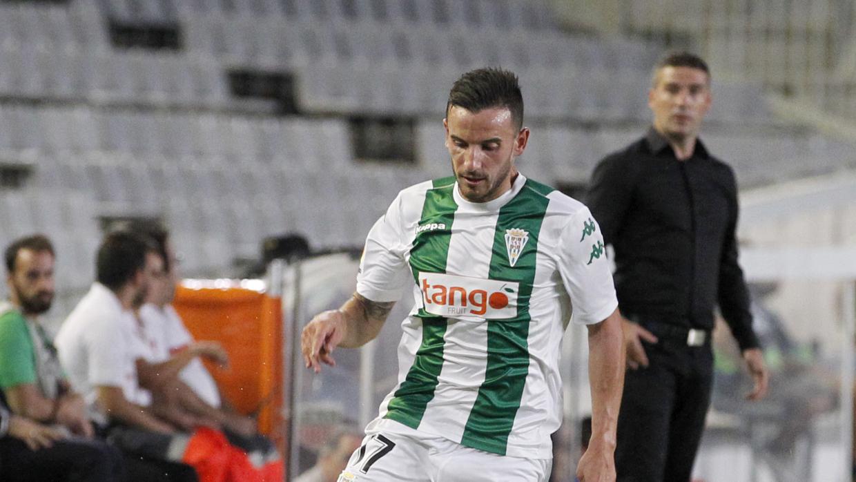 El pivote del Córdoba CF Edu Ramos