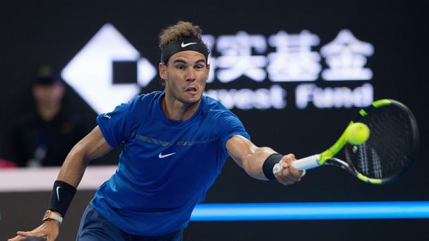 Nadal sobrevive al bombardero Isner