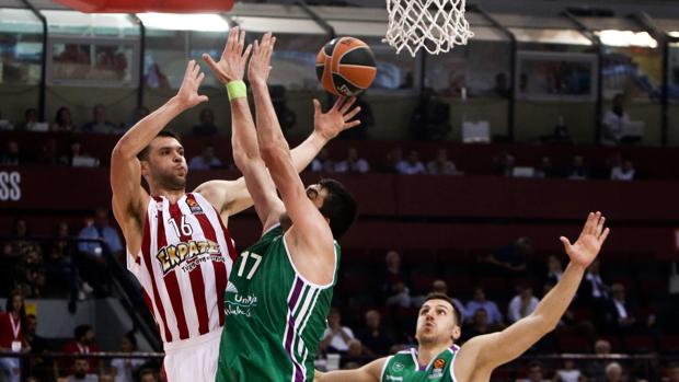 Unicaja no puede con Olympiacos