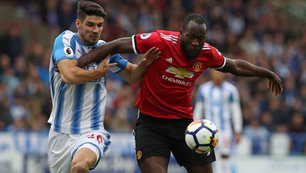 Inesperado batacazo del United en Huddersfield