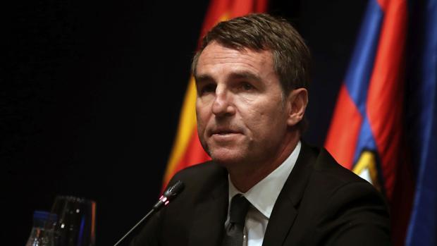 Robert Fernández defiende su gestión ante las críticas