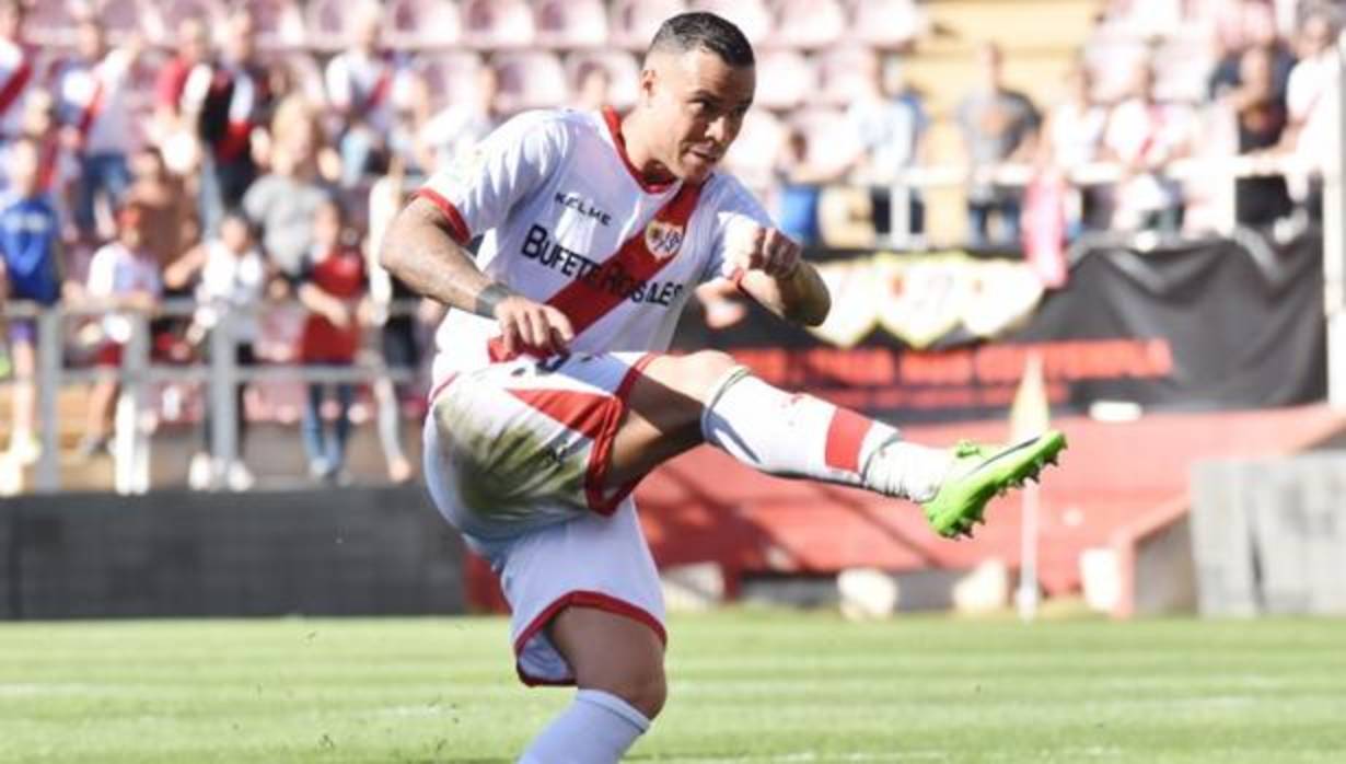 Rayo y Sporting igualan sus fuerzas