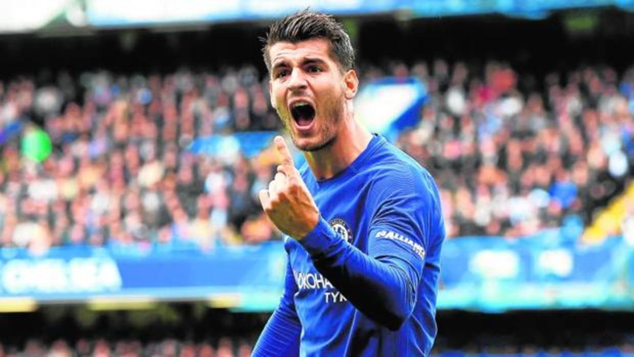 Álvaro Morata celebra un gol con el Chelsea