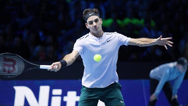 Federer, invicto a semifinales