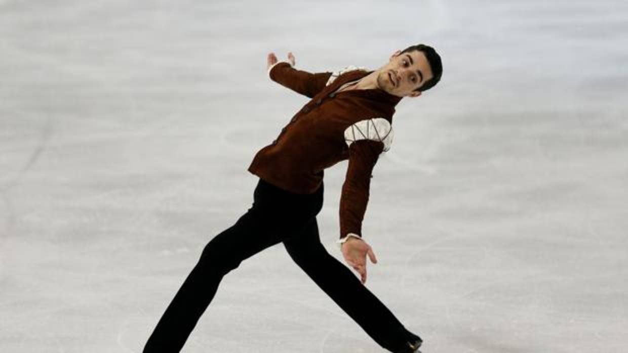 Javier Fernández, durante su actuación en Grenoble