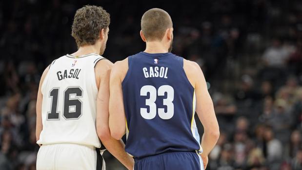 Pau se lleva el duelo de los Gasol