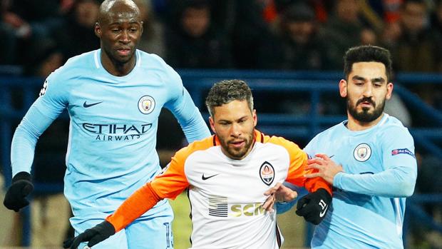 El Shakhtar brilla ante un City con la mente puesta en el United