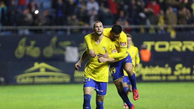 El Cádiz CF es el líder de LaLiga 123